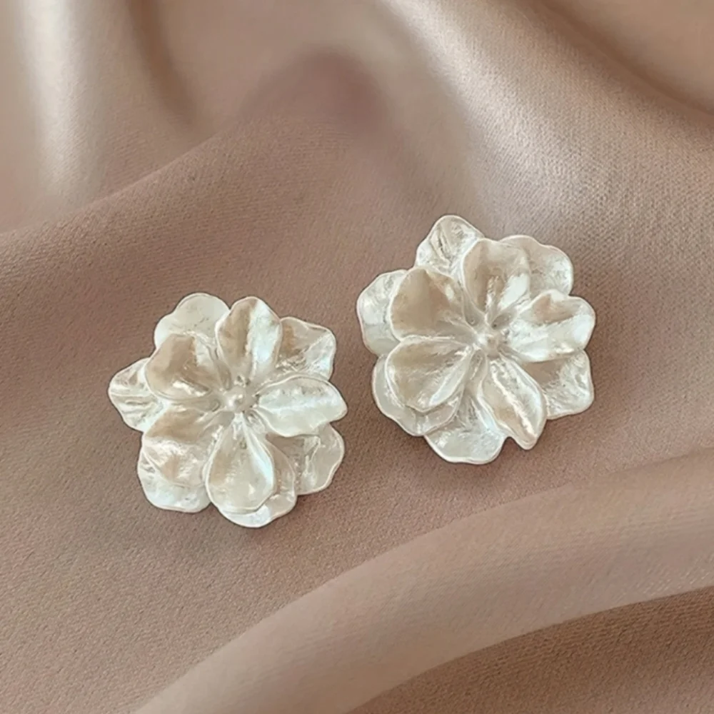 White Flower Earrings